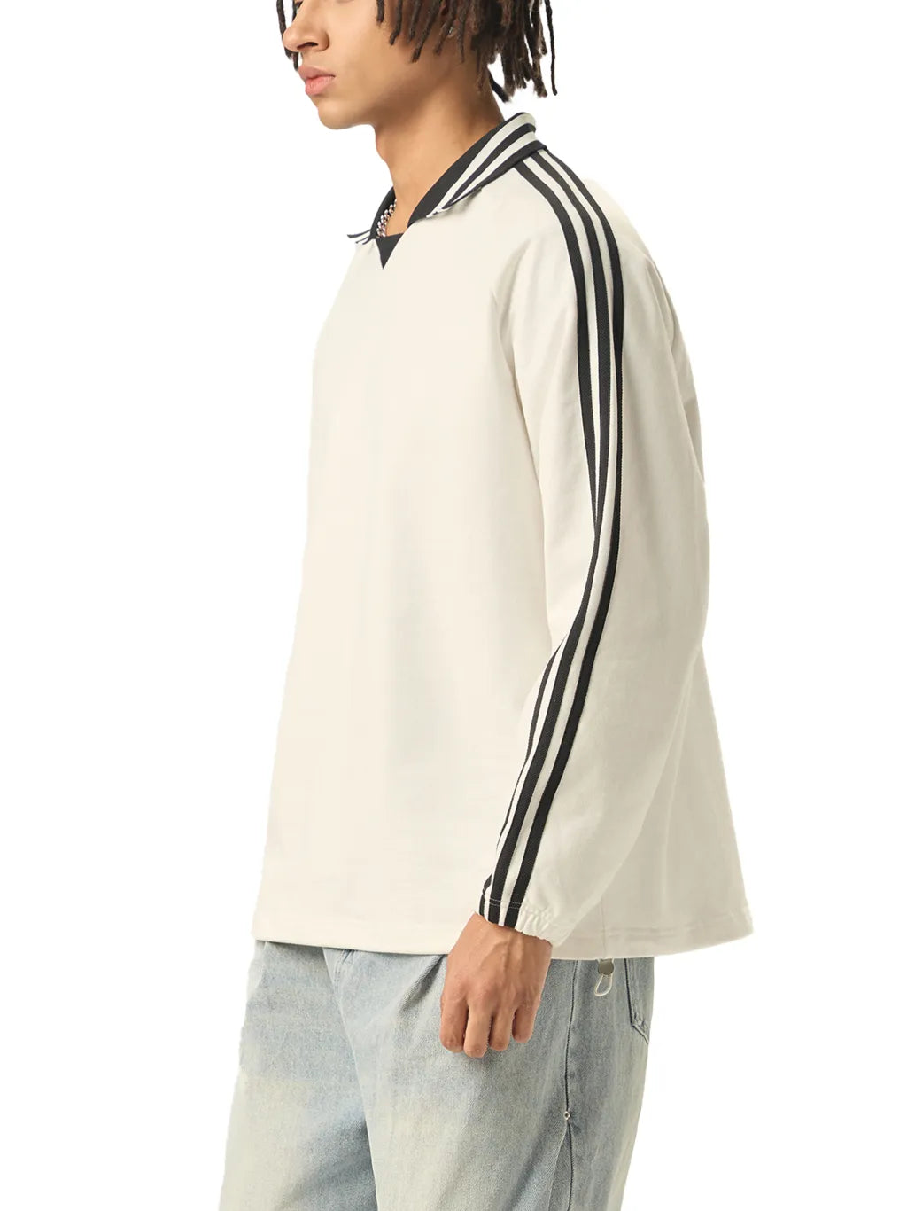 striped collar sweatshirt